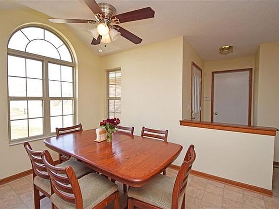 4th image of 3061 Apple Knoll Ln