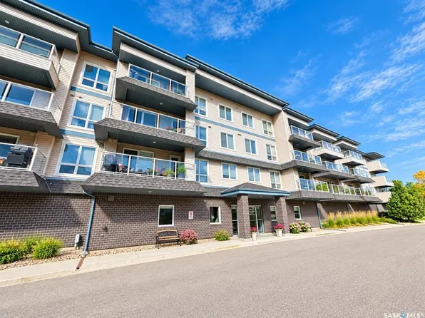 UNIT 205-2341 Windsor Park ROAD, Regina, SK S4V 1R7