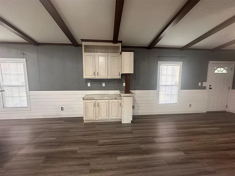14525 Oak Hill Ln — Photo 14
