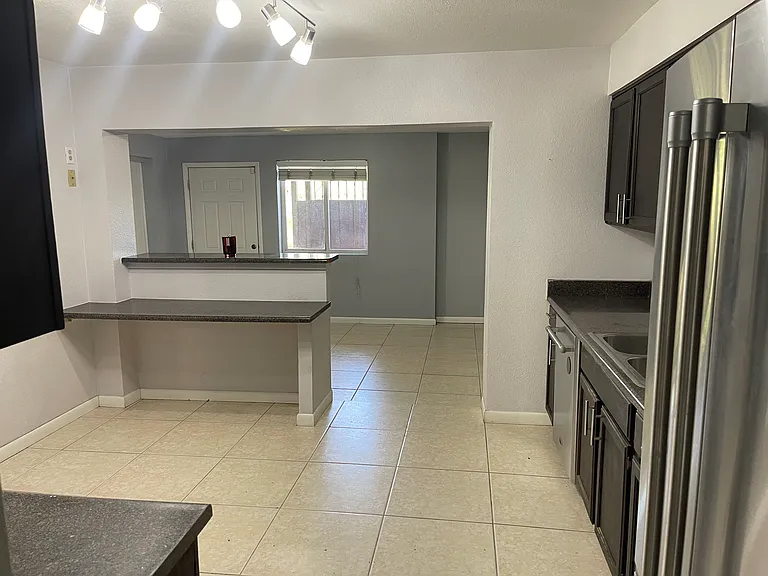 2 W Northern Ave #5 — Photo 27