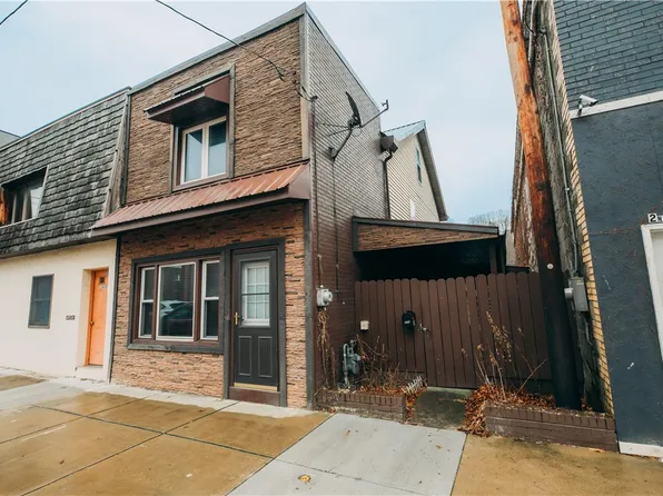 928 5th Ave, Ford City, PA 16226