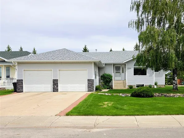 1306 4th STREET, Humboldt, SK S0K 2A0