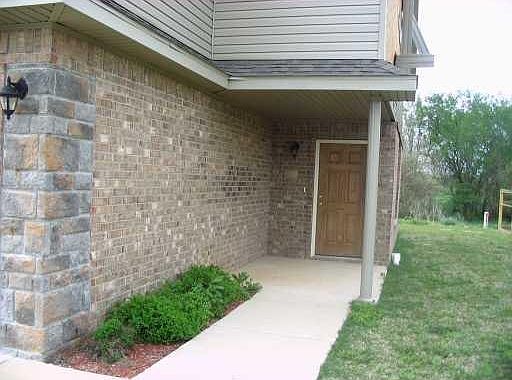 2nd image of 3404 SW Deerfield Blvd #1