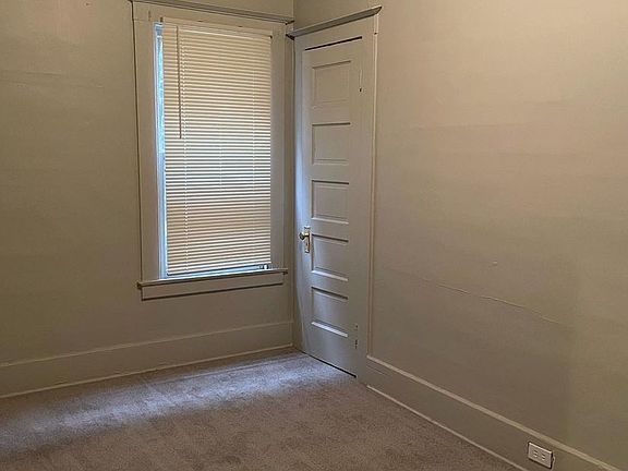 5th image of 213-215 Cortland Ave