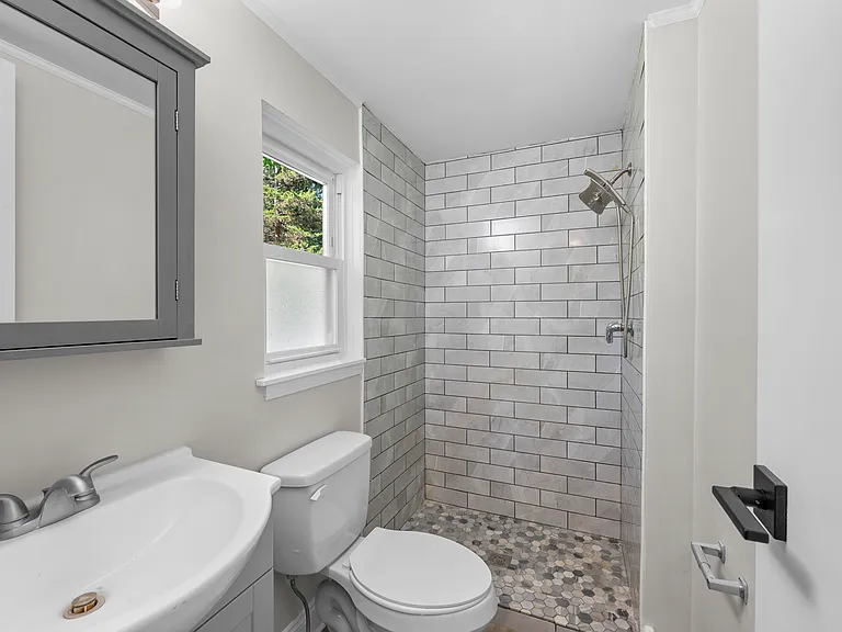 13404 Sequoia Ln N — Photo 14