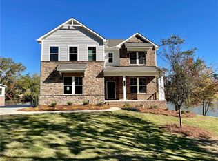 1369 Lakeview Rd, Grayson, GA 30017