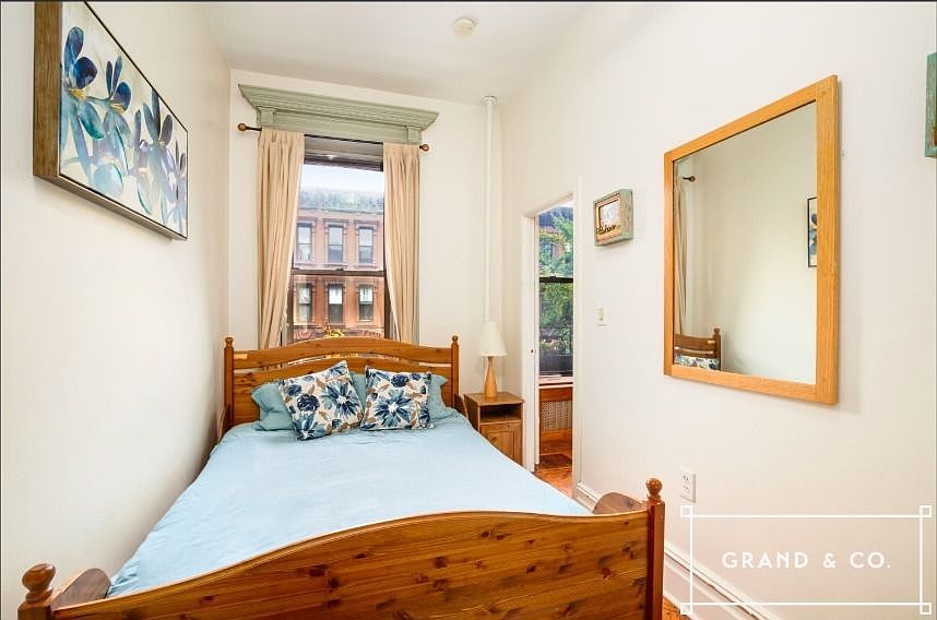 2nd image of 130 W 131st St APT 3
