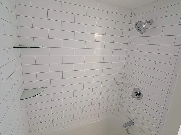 26 Edgewood Rd — Photo 3