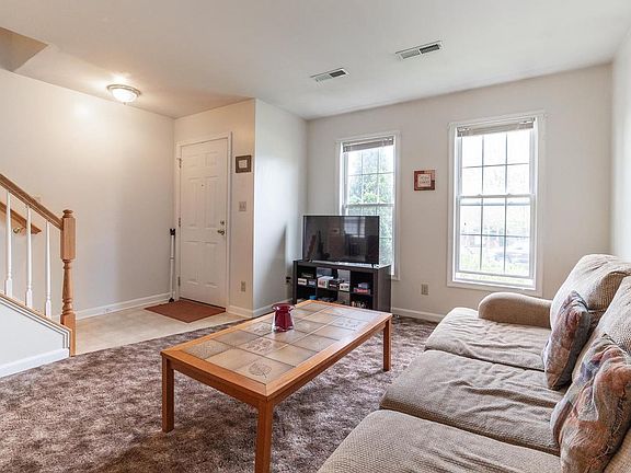 3rd image of 17511A & B Lexington Ave