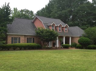 922 S Ridge Rd, Starkville, MS 39759