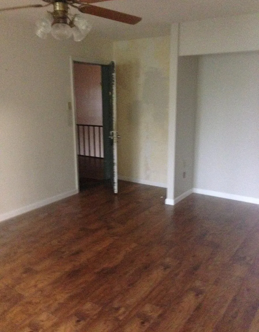 2 bed, 870 sqft, $1,195 — Photo 2