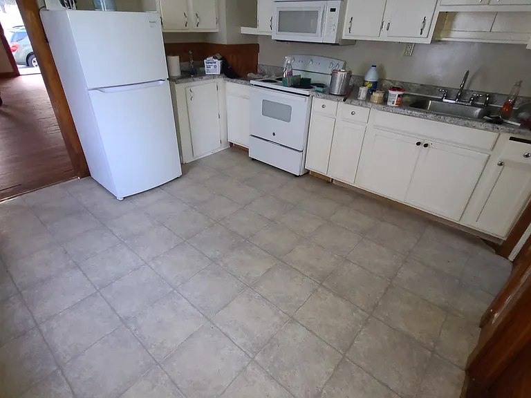 429 Green St — Photo 5