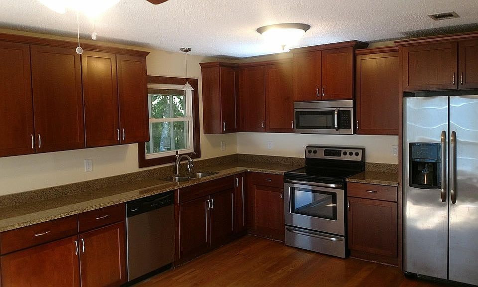 2nd image of 109 Girl Scout Rd