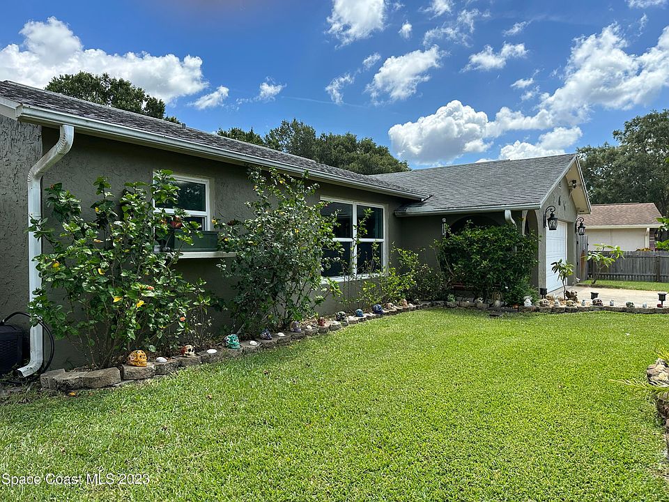 1st image of 2565 Christine Dr