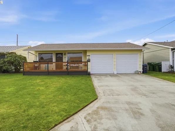 1237 Quinn Rd, Woodburn, OR 97071