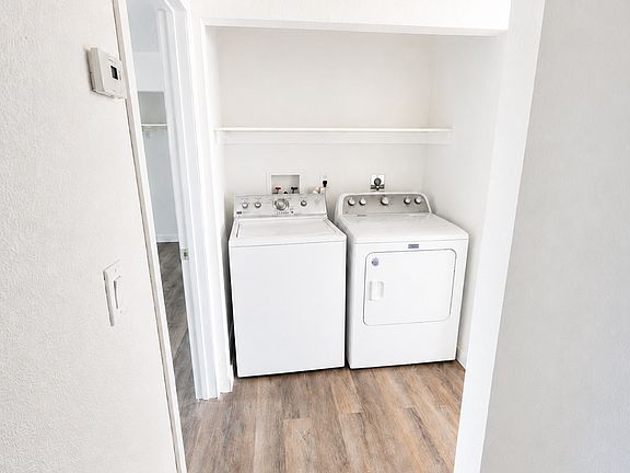 5th image of 4581 Macher Way APT A