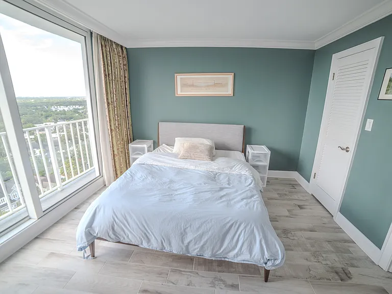 2611 Bayshore Blvd — Photo 24