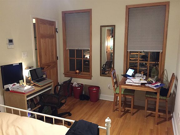 Bedroom 125 sqft