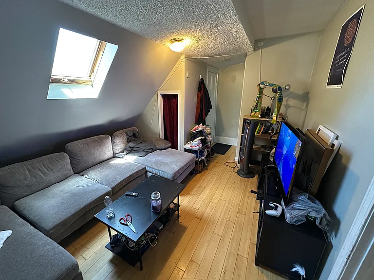 326 Washington St #2A — Photo 4
