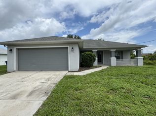 3106 66th St W, Lehigh Acres, FL 33971