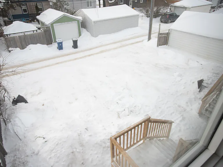 154 A Perth Ave #1 — Photo 18