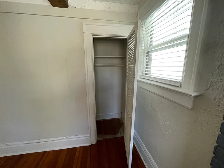 1142 N Washington St #4 — Photo 11