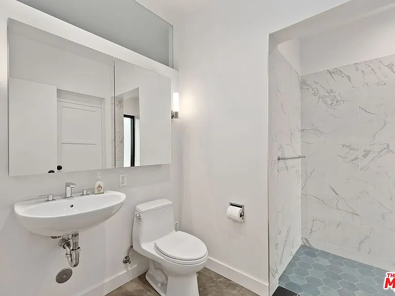 15322 De Pauw St — Photo 14