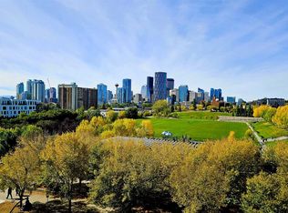 88 W 9th St NE #409, Calgary, AB T2E4E1