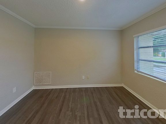 5th image of 4011 W Nassau St