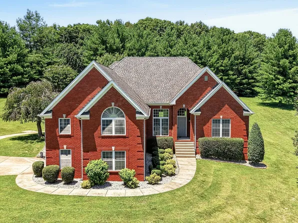 2011 Bryans Park Ct, Springfield, TN 37172