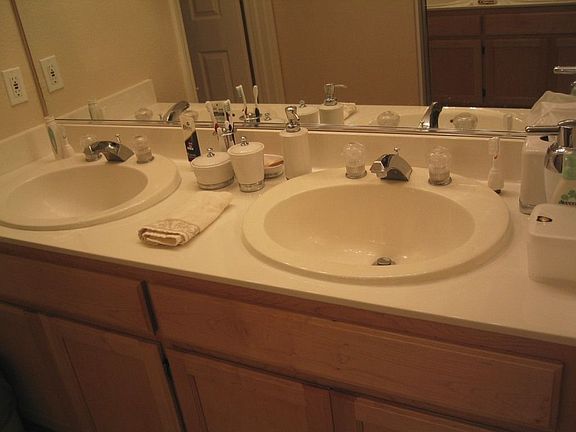 Double sinks in the Master