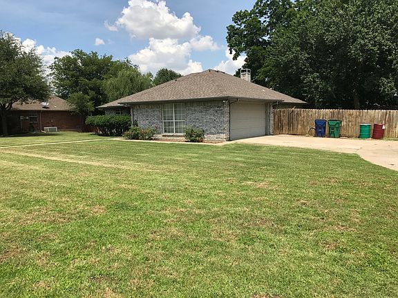  2 car attached garage