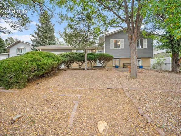 1021 De La Vista Pl, Colorado Springs, CO 80911