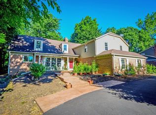 9146 Haverstick Rd, Indianapolis, IN 46240