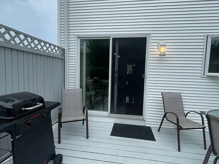 43 Dorothy Ave — Photo 10