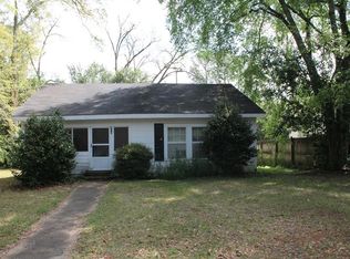 910 Alice Ave, Americus, GA 31709