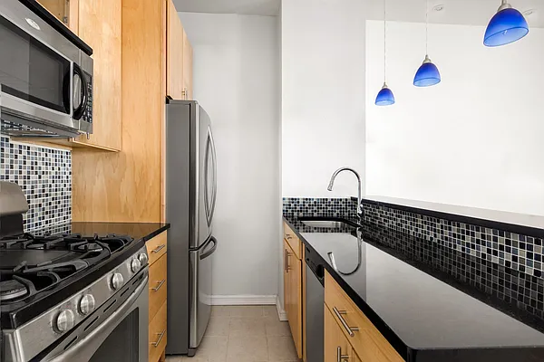 Rented by Compass | media 3