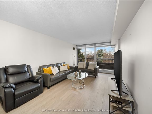 3rd image of 1200 Don Mills Rd #303