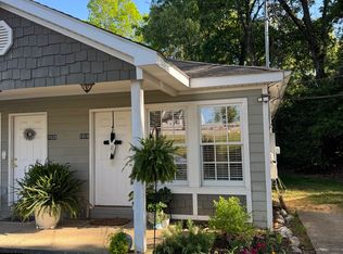 1017 E Glenn Ave #1018, Auburn, AL 36830