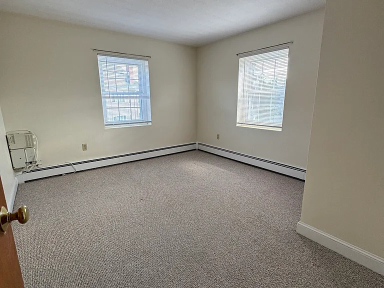 333 Massachusetts Ave #10 — Photo 8