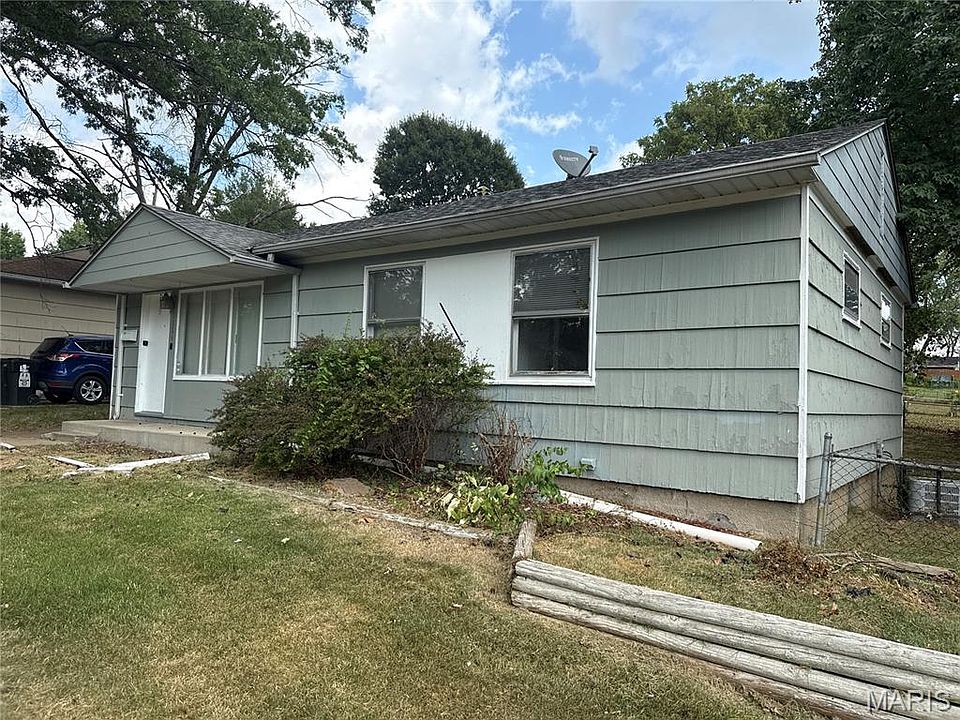 1st image of 9806 Medford Dr