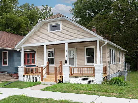 3rd image of 814 Sancome Ave