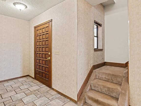 5th image of 8300 SW 84th St