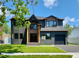 719 Buchanan Rd, East Meadow, NY 11554