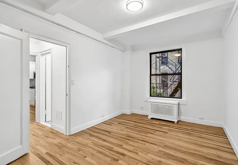 52 Clark St #3P — Photo 7
