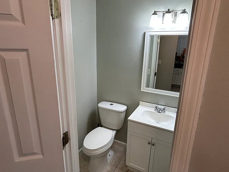 1819 Valparaiso Blvd — Photo 5