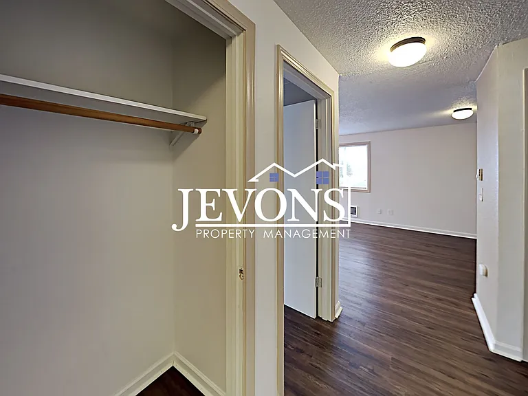 2416 S I St — Photo 17