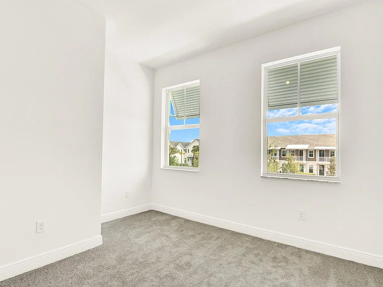 7808 SW Cline St — Photo 28