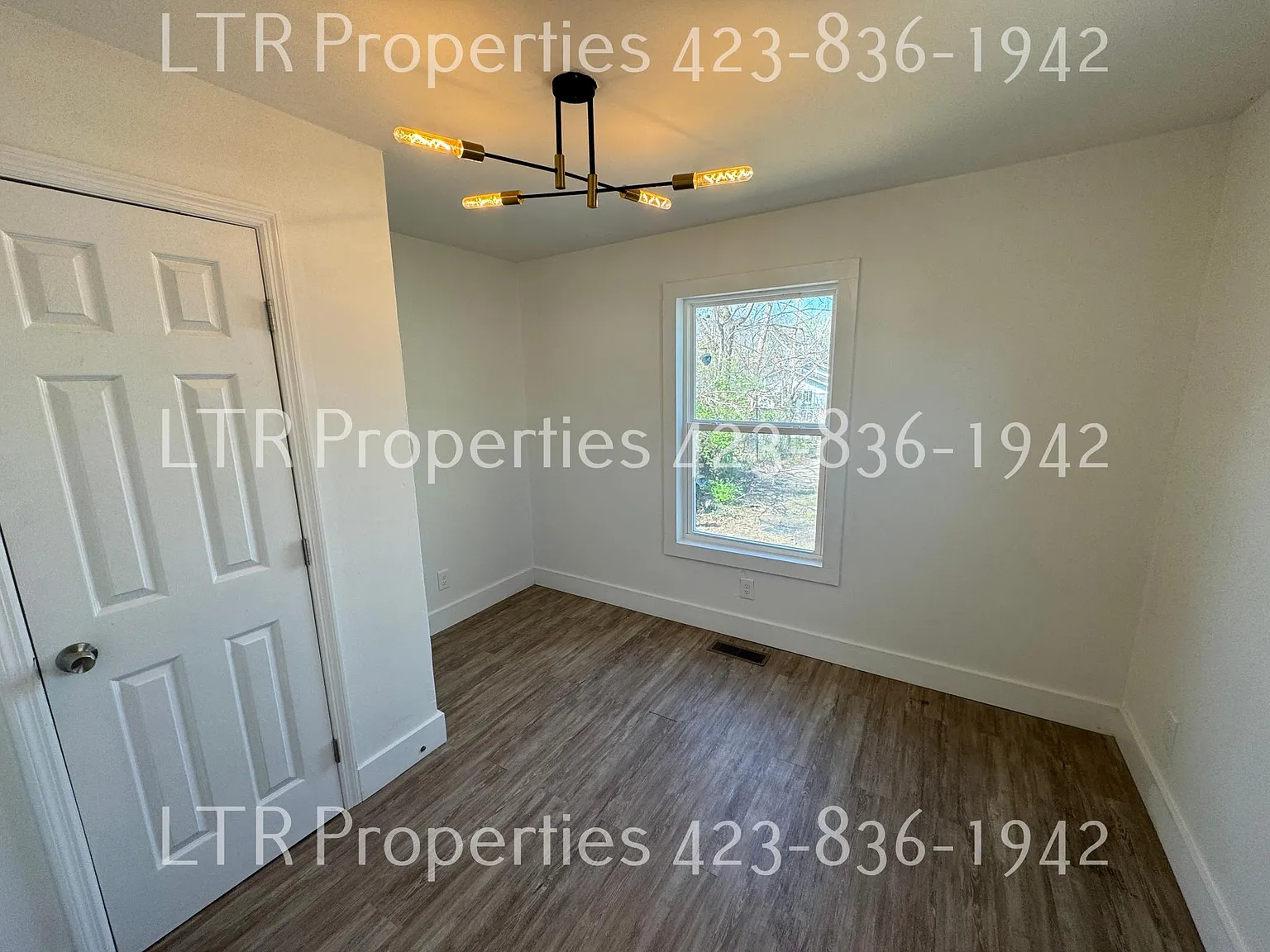 2 bed, 700 sqft, $1,100 — Photo 2