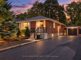 67 Wardrope Ave, Hamilton, ON L8G1S3